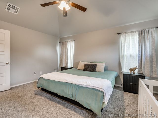 1825 E Winston Street, Broken Arrow, OK 74011