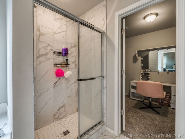 1825 E Winston Street, Broken Arrow, OK 74011