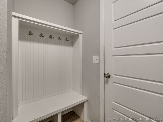 1825 E Winston Street, Broken Arrow, OK 74011