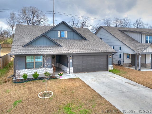 1825 E Winston Street, Broken Arrow, OK 74011