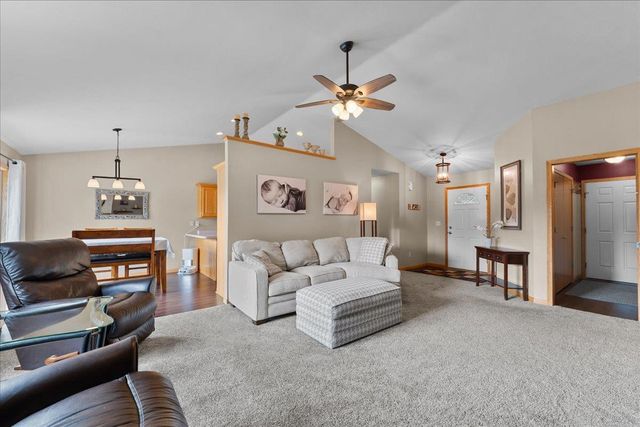 2540 MANITOWOC ROAD, Green Bay, WI 54311