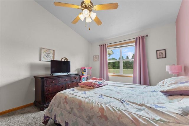 2540 MANITOWOC ROAD, Green Bay, WI 54311