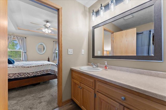 2540 MANITOWOC ROAD, Green Bay, WI 54311