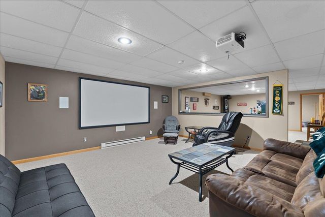 2540 MANITOWOC ROAD, Green Bay, WI 54311