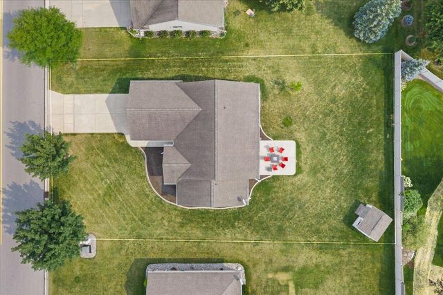 2540 MANITOWOC ROAD, Green Bay, WI 54311