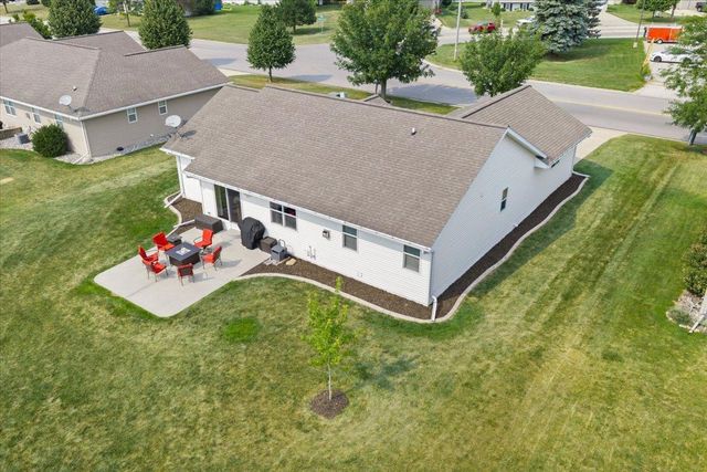 2540 MANITOWOC ROAD, Green Bay, WI 54311
