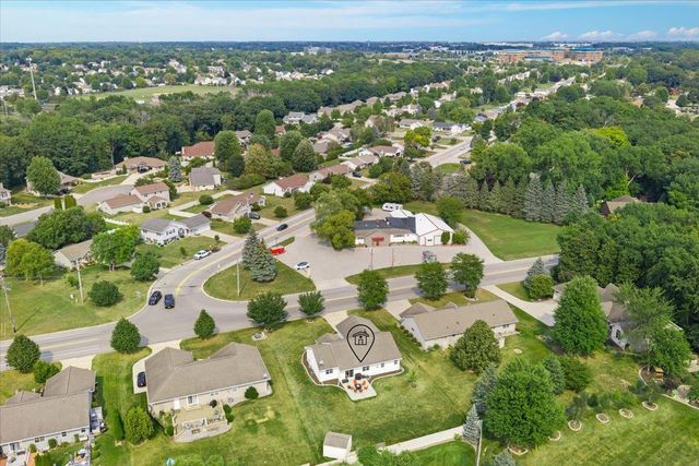 2540 MANITOWOC ROAD, Green Bay, WI 54311