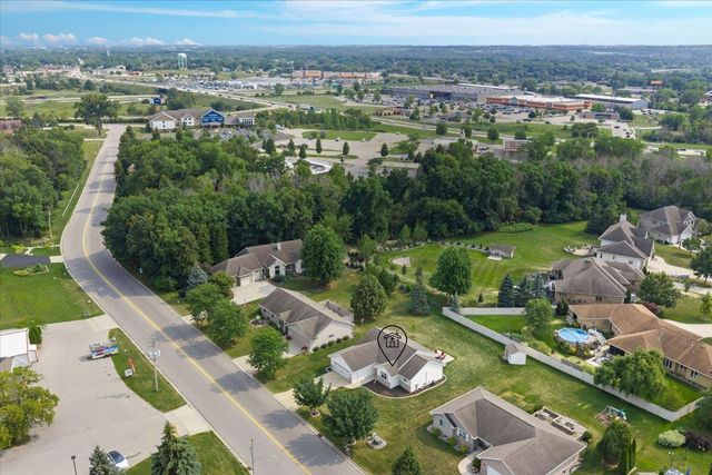 2540 MANITOWOC ROAD, Green Bay, WI 54311