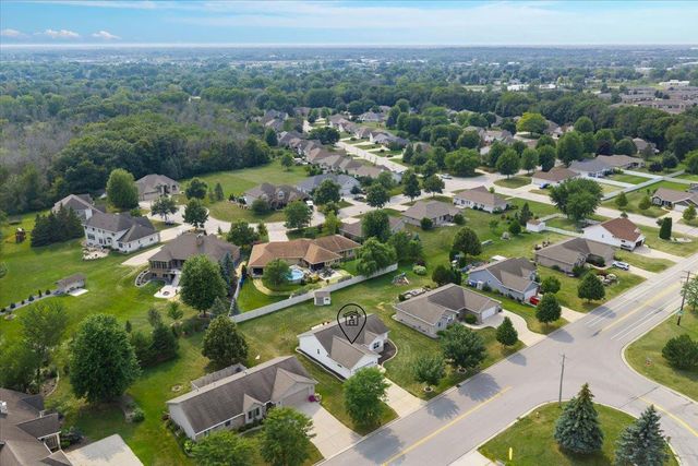 2540 MANITOWOC ROAD, Green Bay, WI 54311