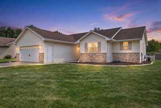 2540 MANITOWOC ROAD, Green Bay, WI 54311