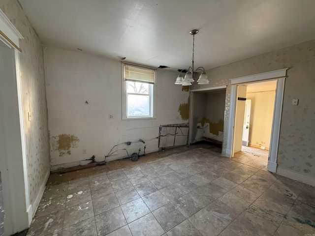 409 S Spring Street, Searcy, AR 72143