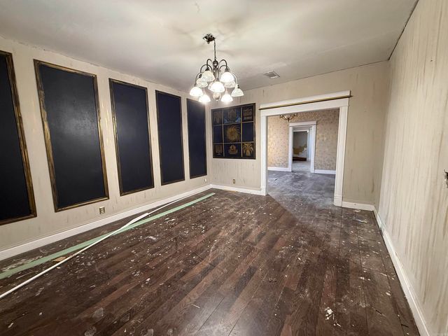 409 S Spring Street, Searcy, AR 72143