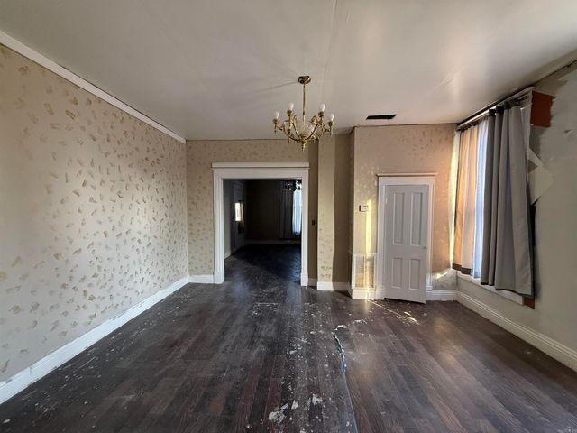 409 S Spring Street, Searcy, AR 72143