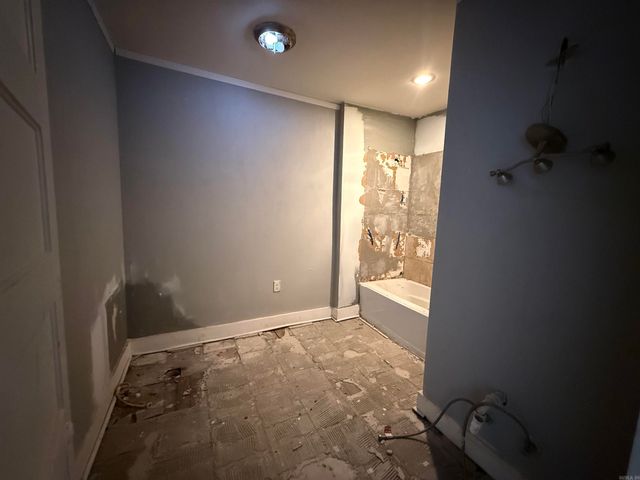 409 S Spring Street, Searcy, AR 72143