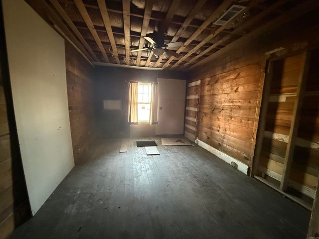 409 S Spring Street, Searcy, AR 72143