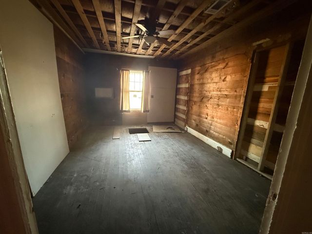 409 S Spring Street, Searcy, AR 72143