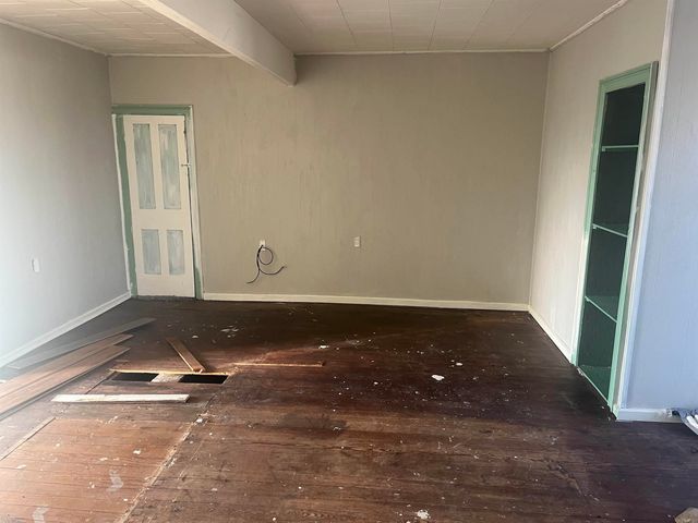 409 S Spring Street, Searcy, AR 72143