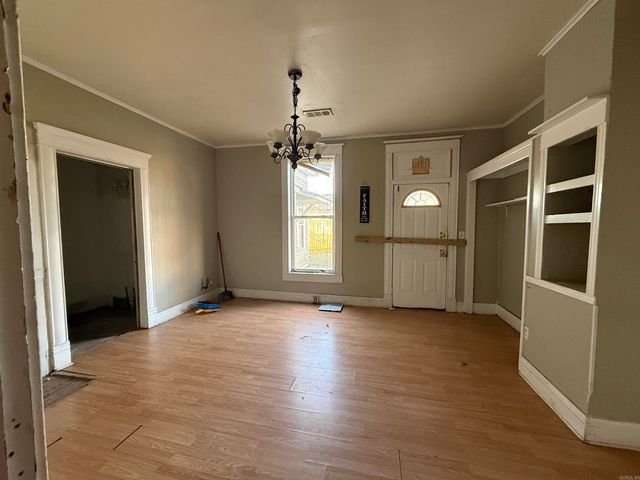 409 S Spring Street, Searcy, AR 72143