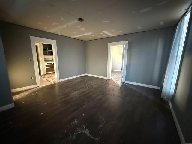 409 S Spring Street, Searcy, AR 72143