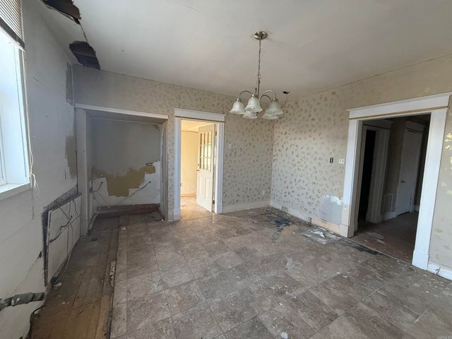 409 S Spring Street, Searcy, AR 72143