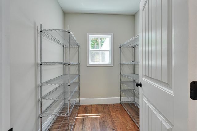 82 Old Schoolhouse Road, Spartanburg, SC 29307