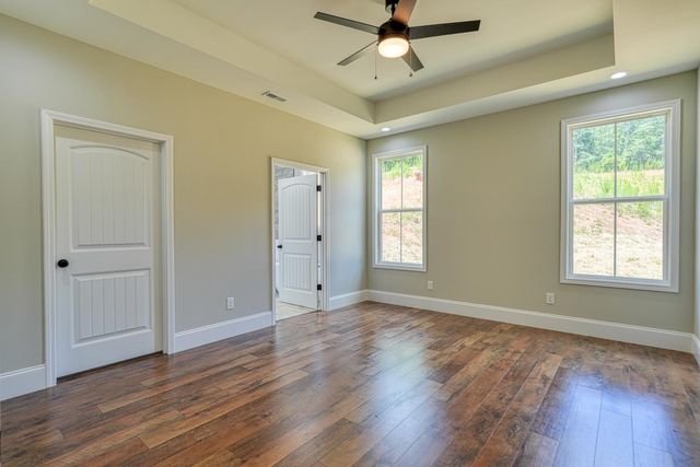 82 Old Schoolhouse Road, Spartanburg, SC 29307