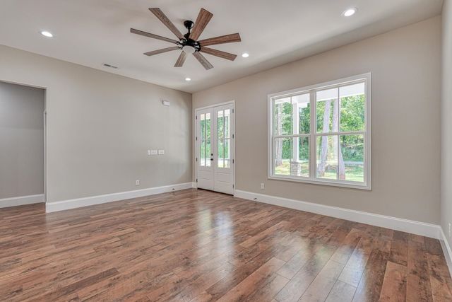 82 Old Schoolhouse Road, Spartanburg, SC 29307