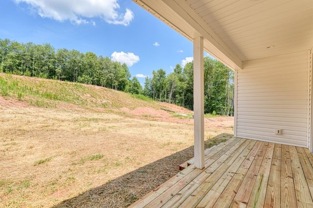 82 Old Schoolhouse Road, Spartanburg, SC 29307