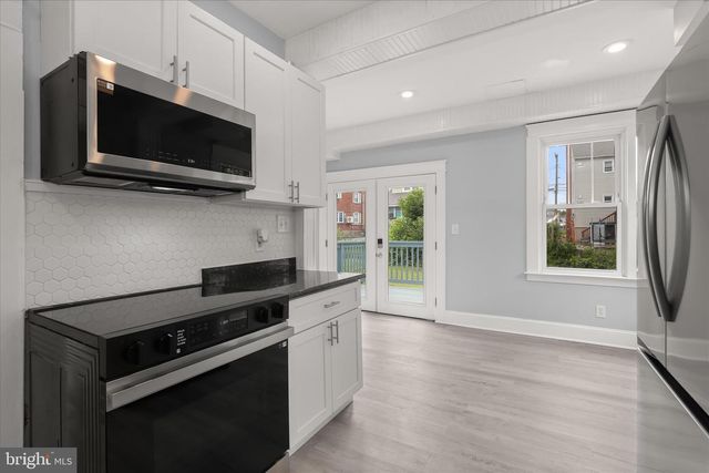 1337 POPLAR AVE, Baltimore, MD 21227