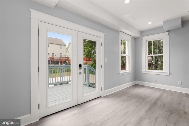 1337 POPLAR AVE, Baltimore, MD 21227
