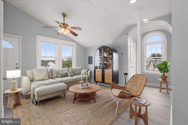 1337 POPLAR AVE, Baltimore, MD 21227