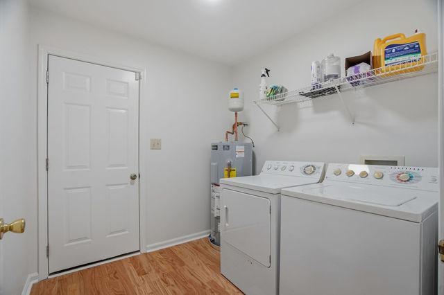 230 Woodruff Rd, Adams, TN 37010