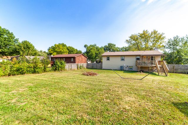 61 N BROADVIEW CT, Columbia, MO 65201