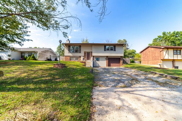 61 N BROADVIEW CT, Columbia, MO 65201