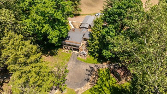 511 Covert Rd, North Beaver Twp, PA 16102