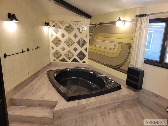 2000 N 26 W, Idaho Falls, ID 83402