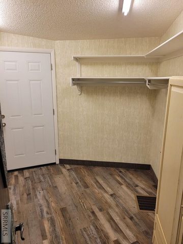 2000 N 26 W, Idaho Falls, ID 83402