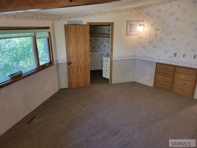 2000 N 26 W, Idaho Falls, ID 83402