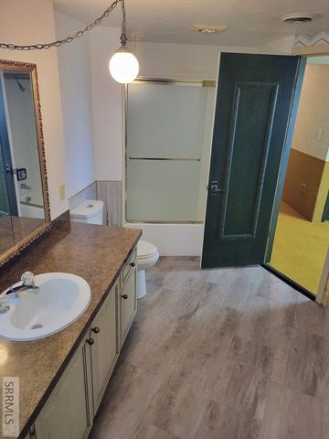 2000 N 26 W, Idaho Falls, ID 83402