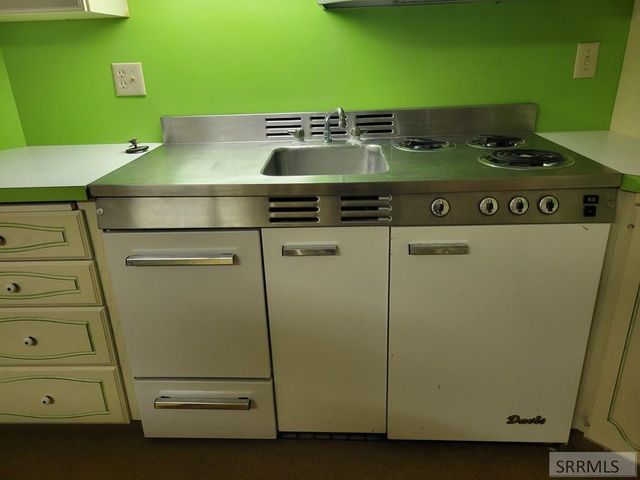 2000 N 26 W, Idaho Falls, ID 83402