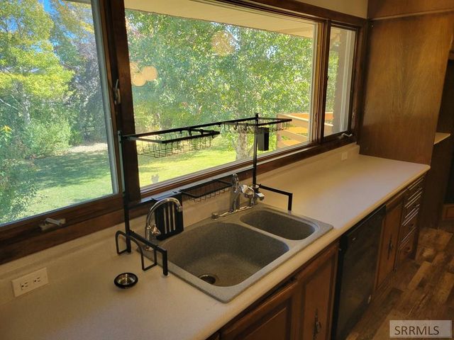 2000 N 26 W, Idaho Falls, ID 83402