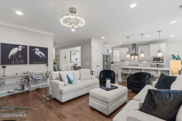 900 Bedminister Lane, Wilmington, NC 28405