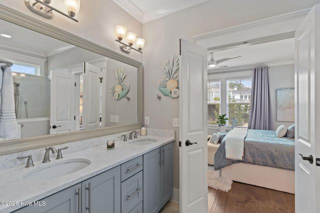 900 Bedminister Lane, Wilmington, NC 28405