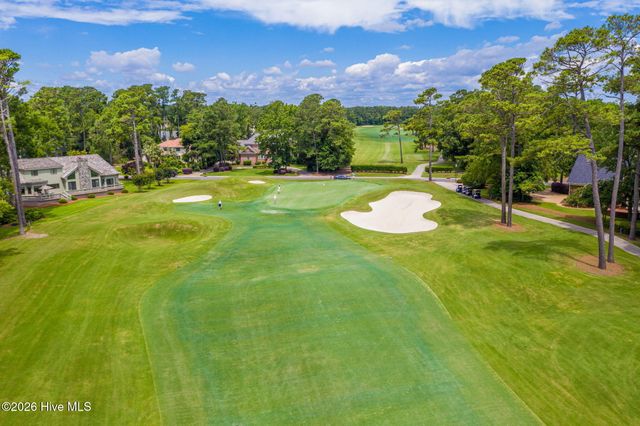 900 Bedminister Lane, Wilmington, NC 28405