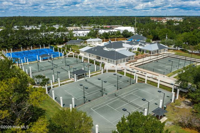 900 Bedminister Lane, Wilmington, NC 28405