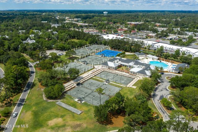 900 Bedminister Lane, Wilmington, NC 28405