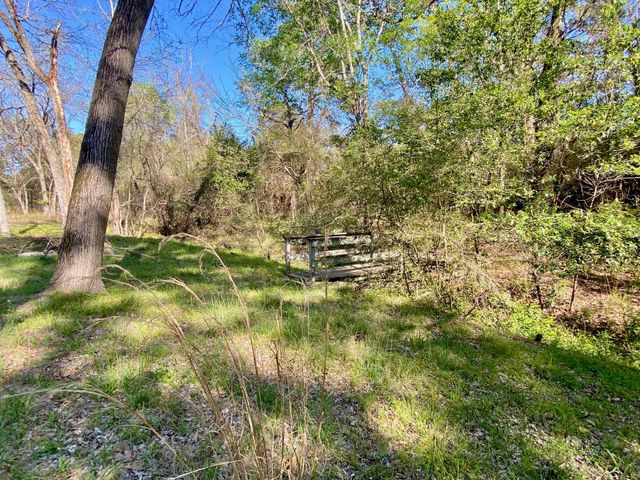 361 Beaver Run, Grapeland, TX 75844