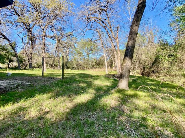 361 Beaver Run, Grapeland, TX 75844