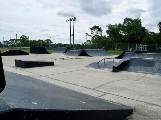 771 MURPHY AVENUE N, St Petersburg, FL 33703