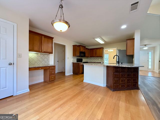 6205 Mulberry Park Drive, Braselton, GA 30517